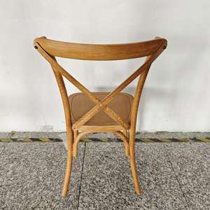 Silla de Resina Apilable Vintage para Banquetes y Bodas con Respaldo Cruzado de Plástico Natural para Venta Directa - Product Image 4