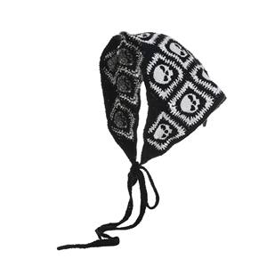 Pañuelo Triangular Q&Y para Halloween, Accesorios para el Cabello, Tejido con Patrón de Telaraña Negra, Calaveras y Boo, Pañuelo de Ganchillo para Festivales - Product Image 3