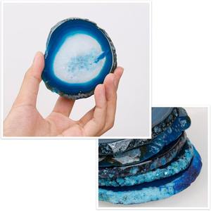 Sous-verres en tranches d'agate bleue en gros, plaques de géodes polies, protections de table en pierre irrégulière pour la décoration de la maison, du bureau et des mariages - Product Image 2