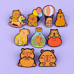 Insignias personalizadas broche de carpincho de dibujos animados lindo creativo <span class=keywords><strong>caqui</strong></span> Barra globo medalla esmalte solapa Pin - Product Image 1