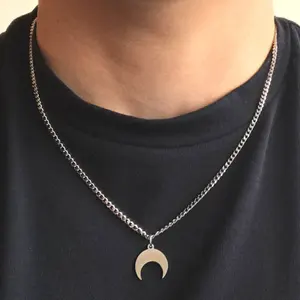 Voorraad Beschikbaar Eenvoudige Halve Maan Zilver Rvs Hanger Charme Ketting Mannen Sieraden