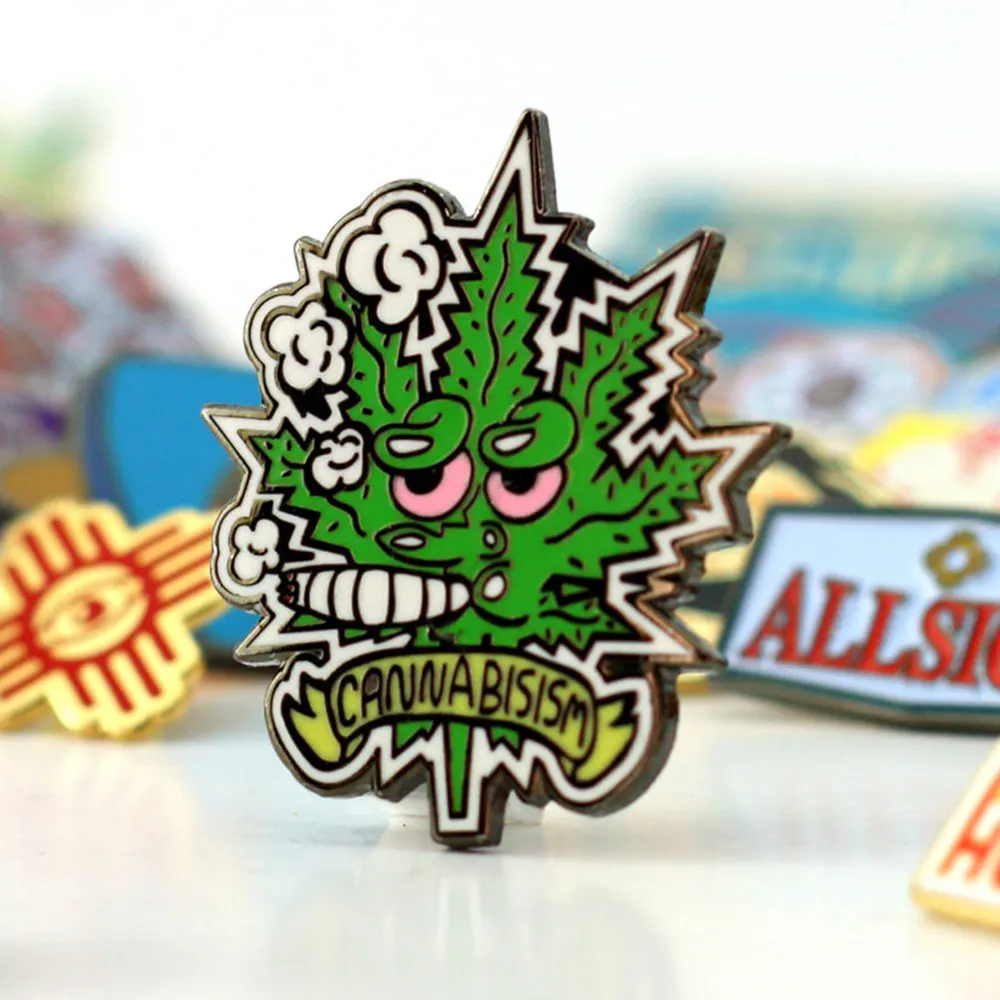 Produsen Lencana Pin Pin Desainer Kustom Pin Enamel Lembut Keras