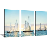 Triptyque mural Paysage marin avec voilier, Impression sur toile Heure dorée Océan, Photographie nautique côtière, Décoration eau bleue ensoleillée