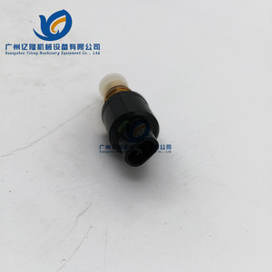 Pressure Sensor 20PS981-2P3Z for <strong>Hyundai</strong> R225-7 R210LC-7 R210LC-9 <strong>Excavator</strong> <strong>Spare</strong> <strong>Parts</strong> - Product Image 4