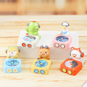 Figuras creativas de leña, artesanías de resina, pequeños adornos, regalos para el Día del Niño, venta <span class=keywords><strong>directa</strong></span> de fábrica - Product Image 6
