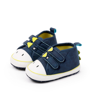 Chaussures pour bébé garçon nouveau-né en toile à semelle souple avec motif d'animaux mignons en vrac - Product Image 4