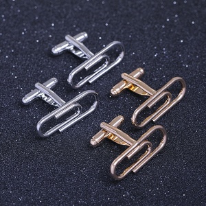 Meilleure qualité or argent patron <span class=keywords><strong>Assistant</strong></span> directeur paire boutons <span class=keywords><strong>de</strong></span> manchette chemises <span class=keywords><strong>de</strong></span> bureau hommes boutons <span class=keywords><strong>de</strong></span> manchette affaires trombone boutons <span class=keywords><strong>de</strong></span> manchette - Product Image 2