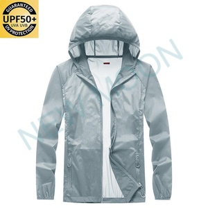 Veste coupe-vent imperméable à capuche pour homme, haut de gamme, avec logo personnalisé, patchwork, automne, protection solaire - Product Image 4