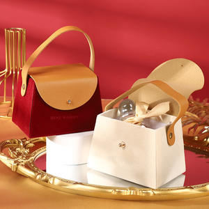 Offre spéciale, boîte de mariage trapézoïdale floquée avec logo personnalisé, boîte à bonbons, boîte à cadeau de luxe en velours avec poignée - Product Image 5