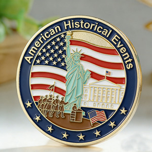 Moneda Personalizada Bañada en Oro 3D |   Medallón Coleccionable Patriótico Estadounidense con Diseño de la Estatua de la <span class=keywords><strong>Libertad</strong></span> y el Capitolio - Product Image 1