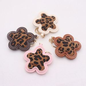 Miu Style Frosted Leopard Print Flower Shaped Bag <b>Keychain</b> Pendant Exquisite <b>Leather</b> <b>Keychain</b> Diy Pendant - Product Image 3