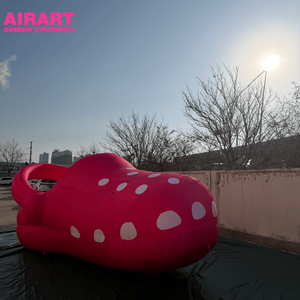 Scarpe Crocs Rosa Gonfiabili a Forma di Palloncino per Decorazioni Sceniche |   Sandali Personalizzati da Donna |   Scarpe Gonfiabili Pubblicitarie - Product Image 5
