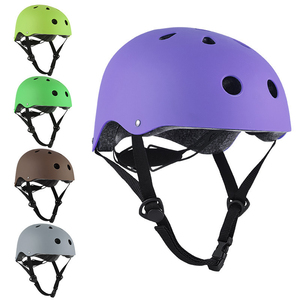 Capacete Leve Ajustável para Skate e Bicicleta para Adultos, Jovens e Crianças, para Múltiplos Esportes, 3 Tamanhos - Product Image 5