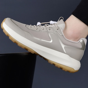 <b>Men's</b> Mesh Hiking Shoes Breathable Flat <b>Heel</b> Outdoor Sports Shoes Light Weight Comfortable Walking Shoes <b>for</b> <b>Men</b> - Product Image 3