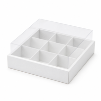 Boîte cadeau en chocolat de qualité supérieure avec couvercle transparent en PET, compartiment, ruban doré, papier rigide imprimé sur mesure pour desserts et pâtisseries