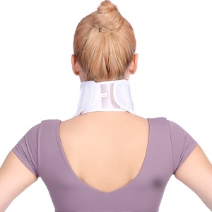 Colletto <span class=keywords><strong>rigido</strong></span> in plastica PVC testa tutore cervicale immobilizzatore con supporto per il mento collari rigidi universali per tipi ortopedici - Product Image 4