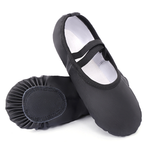Zapatos suaves de ballet y baile para niñas, cuero PU elástico negro y rosa con correas cruzadas, disponibles en EE. UU. - Product Image 3