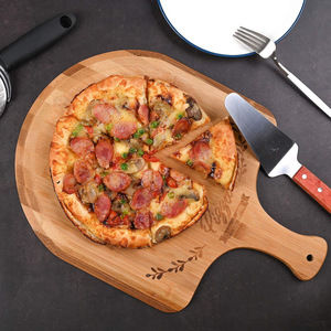 Tabla para hornear pizza de bambú de 12 pulgadas con asa para uso en horno - Product Image 3