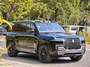 Yangwang U8 2023 d'occasion, Édition Luxe, 1197 ch, Quad-Moteur, Transmission intégrale, Maniabilité en tour de chapeau, <span class=keywords><strong>SUV</strong></span> Amphibie Flottant, Modèle phare de luxe, Voiture d'occasion à l'exportation - Product Image 3