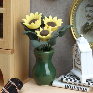Meubles miniatures pour maison de poupée à l'échelle 1:12 avec tournesols <span class=keywords><strong>en</strong></span> résine et fleurs décoratives - Product Image 4