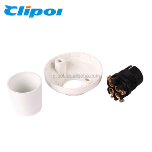 Portalampada E27 in plastica bianca da parete con portalampada E27 Standard Australia
