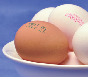 Máy in phun liên tục VJ1620FG, máy in phun mực liên tục cấp thực phẩm, máy mã hóa ngày tháng, máy đánh dấu logo cho thực phẩm đóng gói - Product Image 2