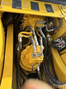 Excavadora Komatsu PC300 Usada en Buenas Condiciones, Pocas Horas de Trabajo, 35 Toneladas, Motor, Componentes Principales del Engranaje, PLC, Bomba Hidráulica en Venta - Product Image 5