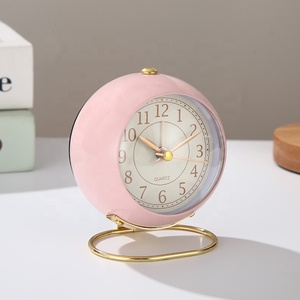 Sang Trọng 3D Kim Đồng Hồ Báo Thức Trẻ Em Cổ Điển Tối Giản Kim Loại Điện Tử Bàn Bảng Sáng Đài Phát Thanh Tính Năng Cạnh Giường Ngủ Sinh Viên Quà Tặng - Product Image 4