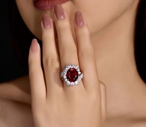 Joyería de Banquete Real Estilo Noble para Dama, Chapada en Plata 925 con Piedras Rojas de Sangre de Paloma Cultivadas en Laboratorio, para Alfombra Roja - Product Image 2