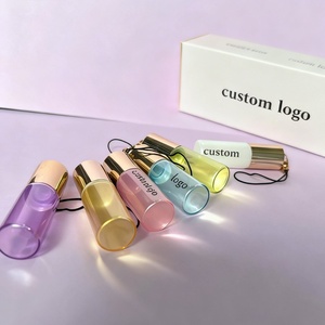 Contenitore Vuoto Rotondo Personalizzato per Cosmetici, Colore Bianco Verde, con Portachiavi e Applicatore a Rullo - Product Image 6