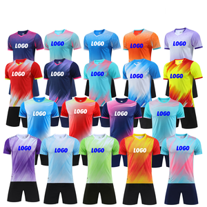 Biểu Tượng Tùy Chỉnh In Kỹ Thuật Số Người Đàn Ông Của Đội Ngũ Bóng Đá Đào Tạo Jersey Thiết Lập Đội Số Mới Thiết Kế Đồng Phục 100% Polyester Đứng Cổ Áo - Product Image 3