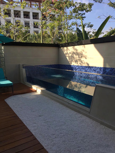 Panel de vidrio acrílico <span class=keywords><strong>para</strong></span> <span class=keywords><strong>piscina</strong></span>, tamaño personalizado, <span class=keywords><strong>precio</strong></span> de <span class=keywords><strong>piscina</strong></span> sobre el suelo - Product Image 2