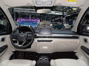 Brand New Dayun Yuehu <strong>EV</strong> Left Hand Drive Brand New 5 Seater Mini SUV Ternary Lithium Battery - Product Image 6