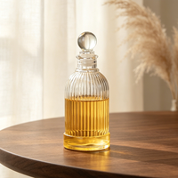 Bouteille diffuseur de parfum en verre côtelé de luxe avec bouchon sphérique rond 100ml 200ml – Bouteilles d'huile parfumée transparentes cannelées en gros