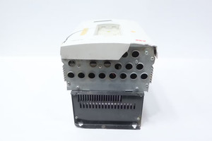 ACS601-0016-4-000B1200801 ไดรฟ์ AC 380-500 โวลต์ AC 0-300 เฮิรตซ์ PLC - Product Image 1
