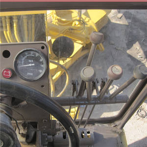 Motoniveladora usada KOMATSU GD 623A original de Japón en buenas condiciones con precio barato Excelente rendimiento - Product Image 6