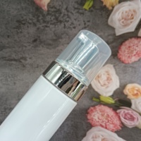 Flacon pompe en mousse transparent, rose givré, noir mat, blanc pour nettoyant cils et distributeur de nettoyant visage – Vente en gros