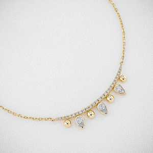 สร้อยคอทองคำ 18k ประดับเพชรทรงกลมและทรงหยดน้ำ ฝังแบบ Bezel Set สำหรับงานแต่งงานหรือเป็นของขวัญหมั้น - Product Image 3