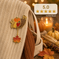 Broche Feuille d'érable Cornucopia en émail souple 2D imprimée UV, Pendentif Récolte avec chaîne dorée, Bijoux de Thanksgiving, Broches personnalisées en gros