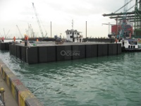 Plateforme flottante modulaire en acier RigiFloat Hann-Ocean pour quai modulaire, certifiée ABS, montage et démontage faciles
