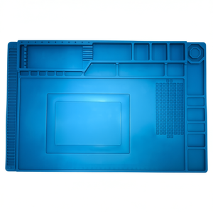 Tappetino Magnetico per Separatore con Scomparti Portaoggetti e Sezioni Magnetiche per Uso in Officina - Product Image 2