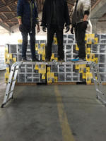Échelle pliante multifonction en aluminium 4*3 marches 3,7 m avec une capacité de charge de 150 kg, adaptée aux travaux en extérieur et aux chantiers de construction