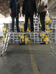 Escada de Alumínio Dobrável Multifuncional 4*3 Degraus 3.7m com Capacidade de Carga de 150KG, Adequada para Uso Externo e Canteiros de Obras - Product Image 4