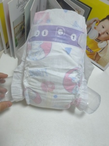 Pañales para Bebé de Alta Calidad a Precio Económico en Fardos, Pañales Desechables Impresos para Bebé Grado B, Fabricantes en China - Product Image 2