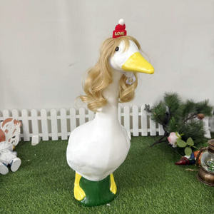 Décoration de <span class=keywords><strong>jardin</strong></span> en plastique d'oie blanche de 23 pouces, pieds d'oie peints, vifs et propres, figurine décorative d'intérieur et d'extérieur <span class=keywords><strong>pour</strong></span> le <span class=keywords><strong>jardin</strong></span> - Product Image 6