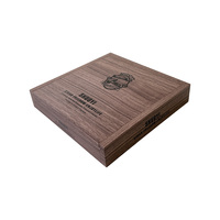 Boîte à cigares portable au design classique en cuir PU avec couvercle coulissant en PVC et bois pour le voyage et le rangement mural