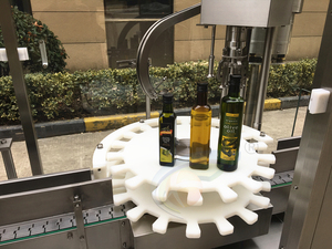 CX-GFT Automatic Olive <b>Oil</b> Round Bottle Liquid Filling <b>Machine</b> High Accuracy - Product Image 6