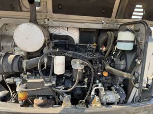 Vente en gros - Promotion : Mini-excavatrice sur chenilles d'occasion Zoomlion ZE60E-10 6 tonnes, moteur Yanmar, hydraulique KYB, forte puissance de creusement, meilleur prix - Product Image 6