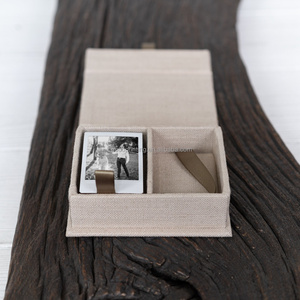 Boîtes à souvenirs en carton avec couverture en tissu et lin pour stockage de photos instantanées de mini images avec logo de taille personnalisée et à deux compartiments - Product Image 3