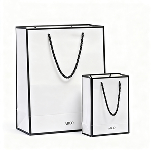 Sac à provisions en papier kraft personnalisé à <span class=keywords><strong>prix</strong></span> compétitif logo imprimé recyclé pour la promotion des aliments expédition pour cadeaux sacs à main - Product Image 1